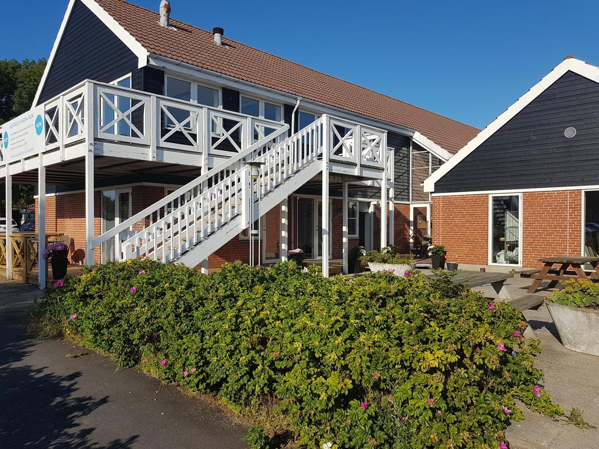 Borre Klintholm Marina Park Cabins المظهر الخارجي الصورة